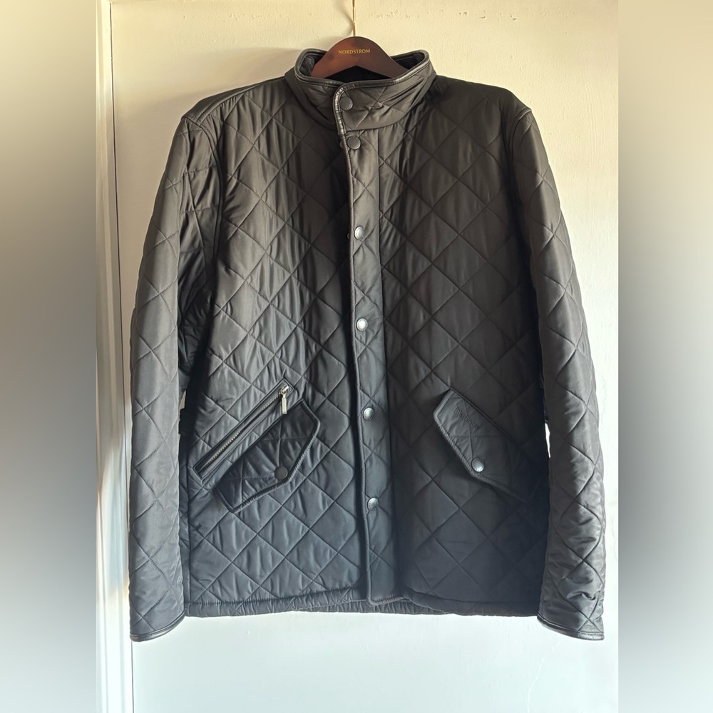 Barbour Quilted Jacket in Black LARGE